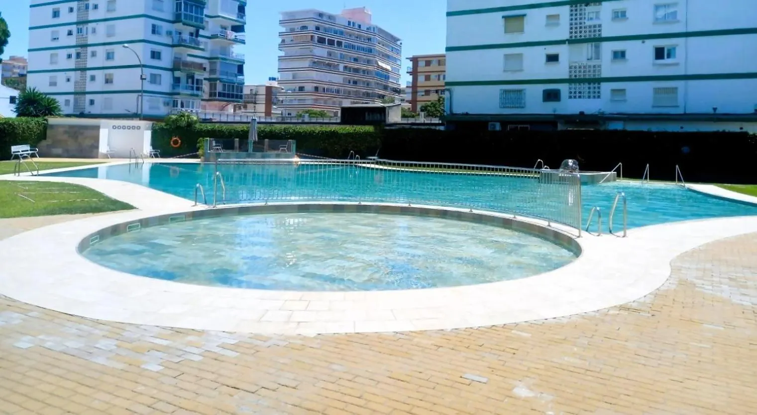Apartamento Las Margaritas Torre Del Mar 0*,